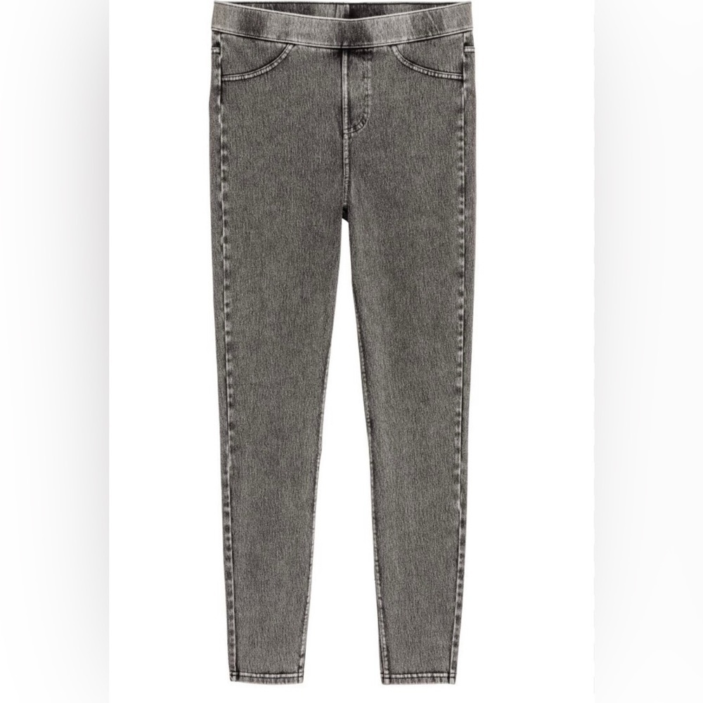 Dark grey - size Large
Ladies H&M Jersey leggings -
